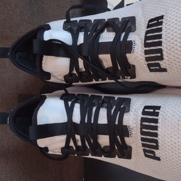 Puma  shoes slightly used men - Picture 3 of 6